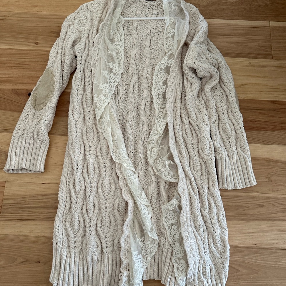 POL size M Duster Cardigan Sweater Preppy Boho Cream Tan Fuzzy with Lace